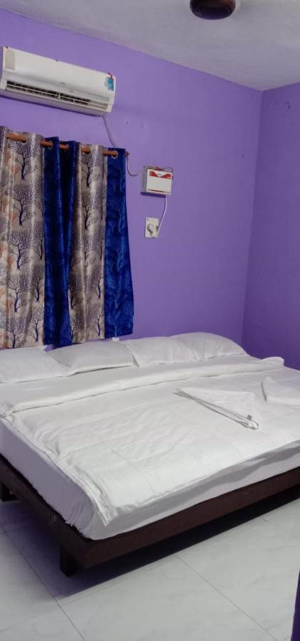 Готель Eagle Nest Residency Kottakuppam Екстер'єр фото