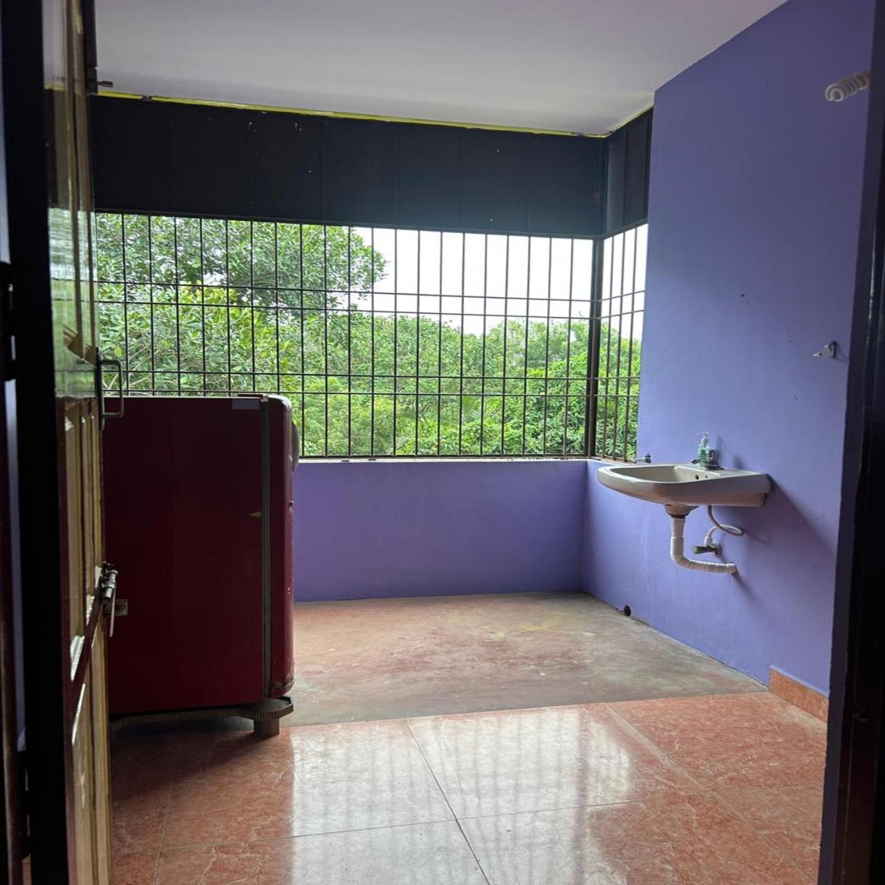 Готель Eagle Nest Residency Kottakuppam Екстер'єр фото